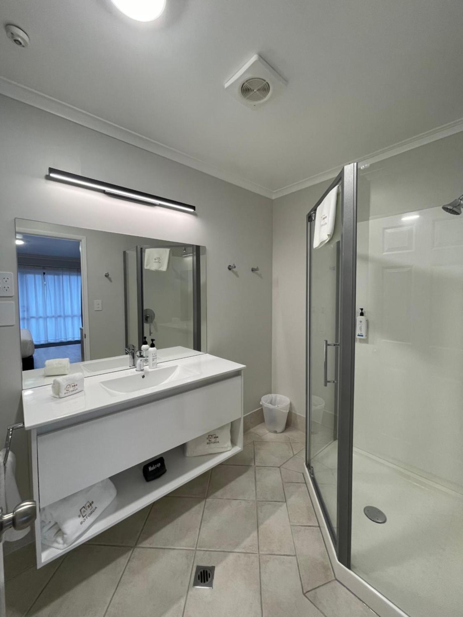 Stay 280 & Stay 284 Rotorua - Refurbished Modern Accommodation Oda fotoğraf