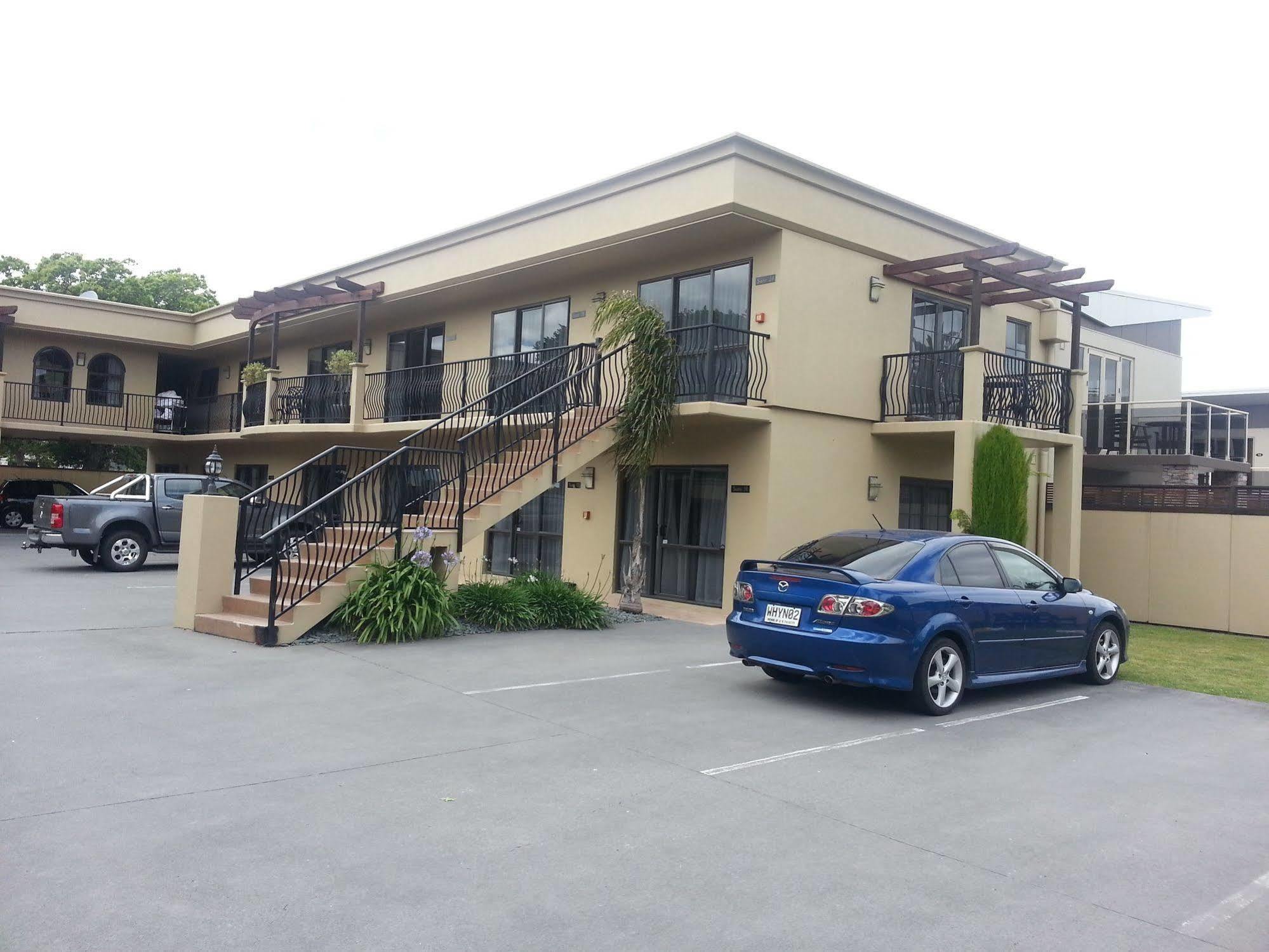 Stay 280 & Stay 284 Rotorua - Refurbished Modern Accommodation Dış mekan fotoğraf